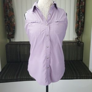 Columbia Women Sleeveless Button Down Top